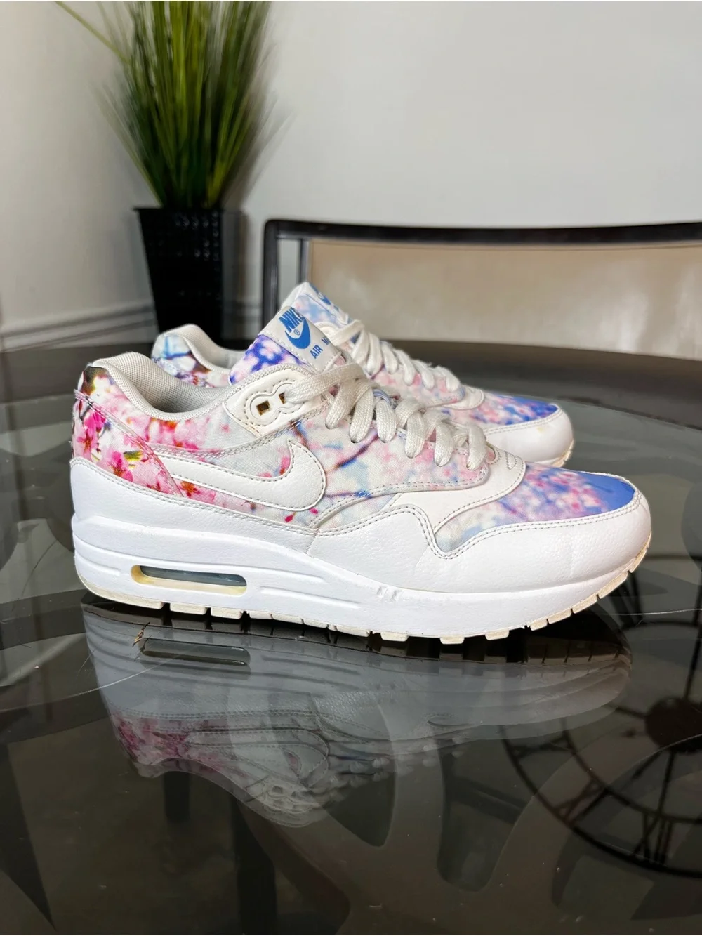 Nike Air Max 1 Print Cherry Blossom Women’s Sneakers Sz 7 - Picture 1 of 5
